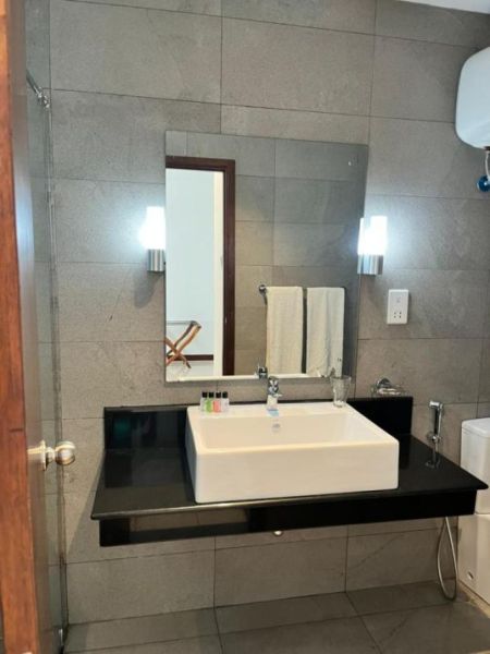 Bathroom - Luxury 2-bedroom Apartment For Sale – Icc Ocean Front Condos, Nilaveli