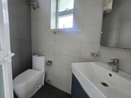 Bathroom - Blue Ocean - 02 Bedroom Furnished Apartment for Rent in Mount Lavinia (A5912)