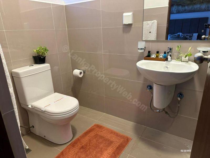 Bathroom - Apartment for sale in Malabe