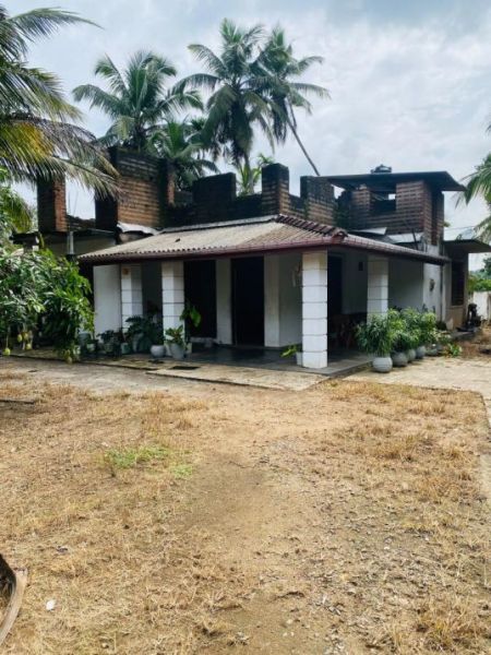 Exterior - (BH170) House for Sale in Ganemulla