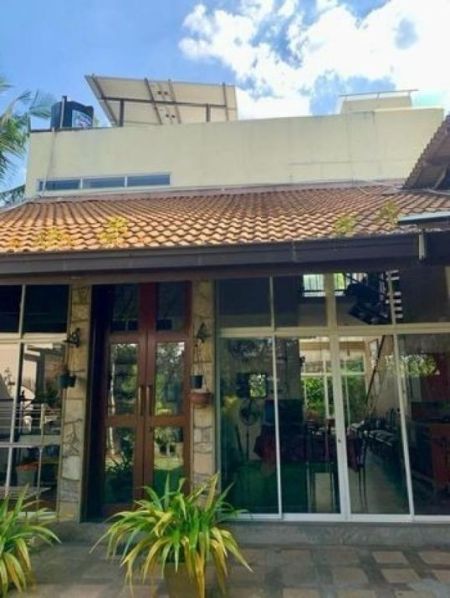 Exterior - (NR805) Fully Furnished House for Rent in Colombo 5