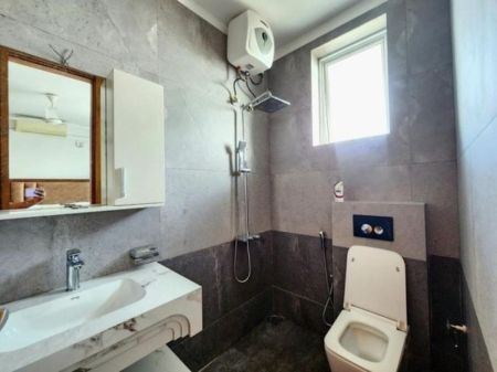 Bathroom - (NAR802) Luxury Fully Furnished 3 Bedroom Apartment for Rent in Colombo 5