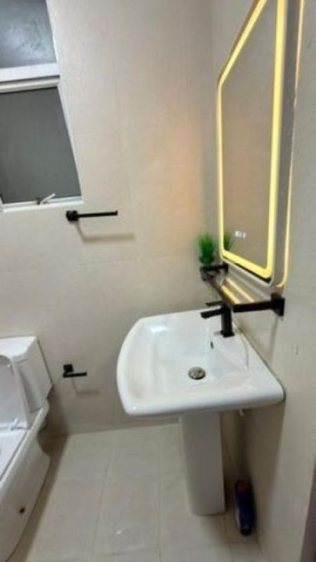 Bathroom - (NAR800) Fully Furnished 3 Bedroom Apartment for Rent in Dehiwala