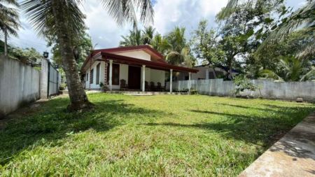 Exterior - (DH1345) Single Storey House for Sale in Godagama, Panagoda
