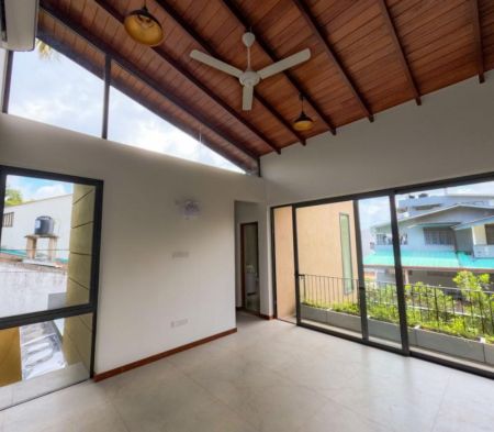 Living Room - Architecture Designed Luxury Three Story House For Sale In Battaramulla 