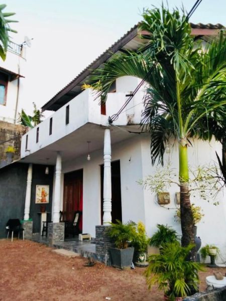 Exterior - (PH574) Three Storey 5BR House for Sale in Moratuwa