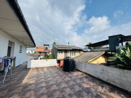 Exterior - (RH453) Spacious Two Storey House for Sale in Moratuwa
