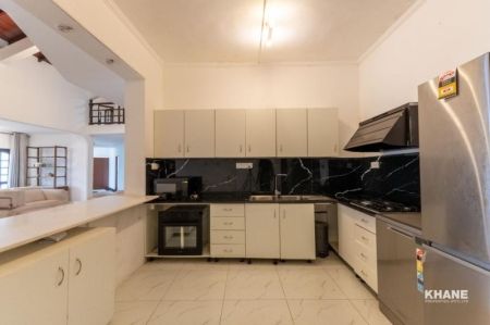 Kitchen - Luxury House For Rent | Reid Avenue, Colombo 07