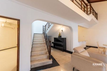 Living Room - Luxury House For Rent | Reid Avenue, Colombo 07