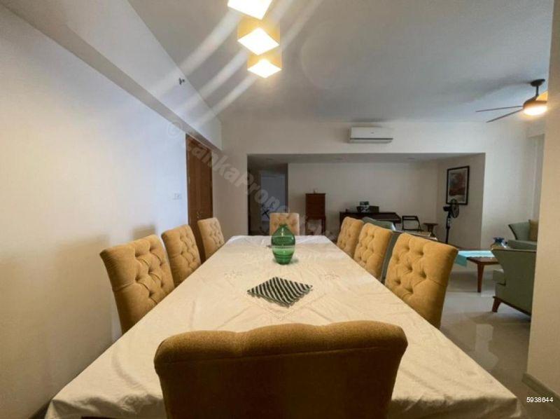 Bedroom - Apartment for sale in Colombo 5
