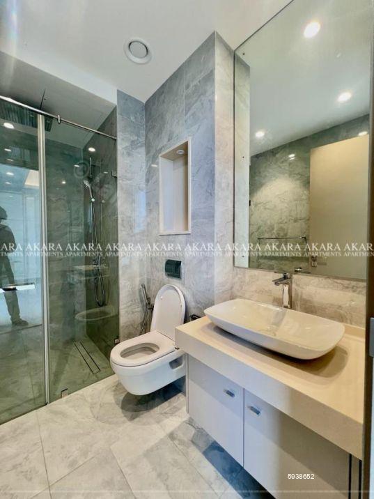 Bathroom - Apartment for sale in Colombo 3