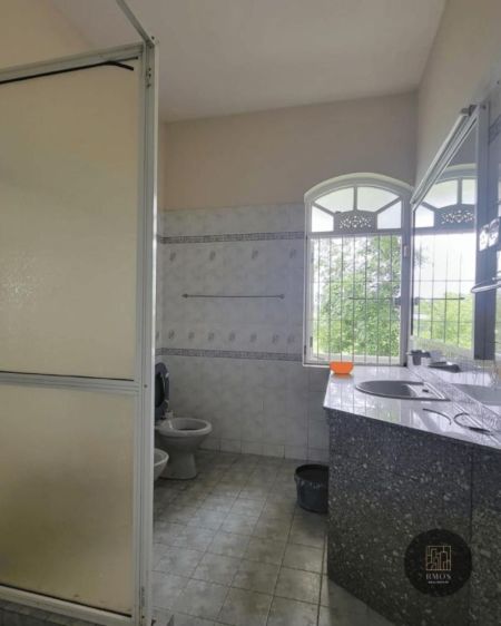 Bathroom - House for rent in Malabe 