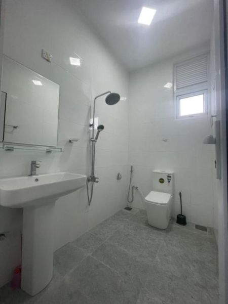 Bathroom - Dehiwala 2-Bedroom Fully Furnished Apartment Available for Long-Term Rent Property Code: CSM201