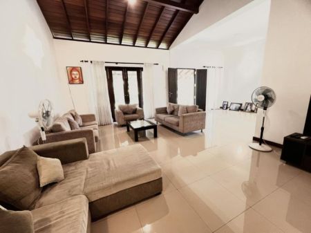 Living Room - Attidiya Dehiwala 5 Bedroom Modern House For Sale 