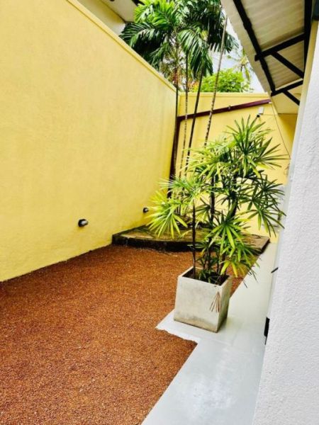 Exterior - Pepiliyana Modern 3-Storey House for Sale Dehiwala