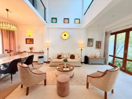 Living Room - Thalawathugoda 3 BR Luxury House For Sale in Kalalgoda 