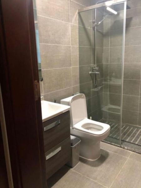 Bathroom - Astoria - 03 Bedroom Furnished Apartment for Rent in Colombo 03 (A6485)