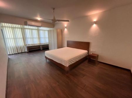 Bedroom - Beautifully Renovated Colombo 03 Apartment