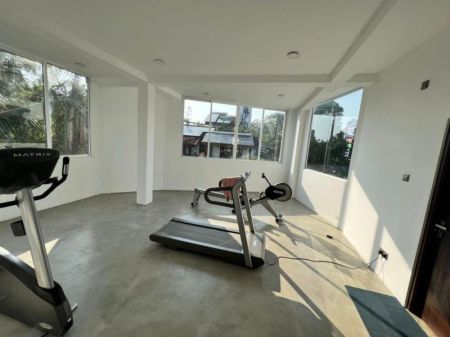 Living Room - Luxury 5 Bedroom Brand New Modern House for Rent at Nawala Road, Nawala | LKR 800,000/= monthly (EM059AT)