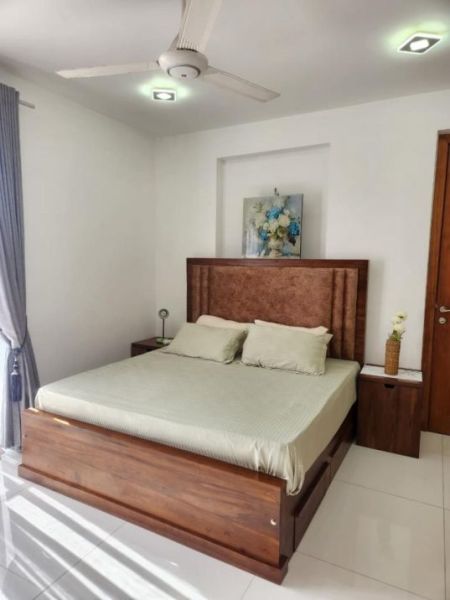 Bedroom - 3 Bed Luxury Apartment for Rent | Florida Apartment, Colombo 05 | LKR 400,000 / month (Ref: EM043MI)