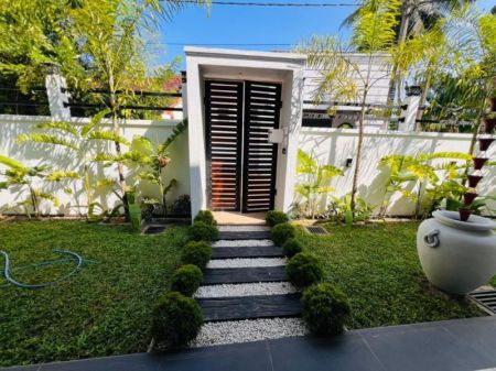 Exterior - (HH192) Brand New Modern House for Sale in Kadawatha