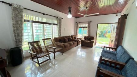 Living Room - (DH1129) Furnished Single Storey House for Sale in Rathmalana