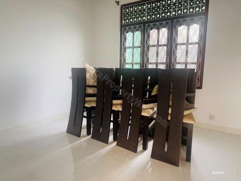 Dining room - House for rent in Battaramulla
