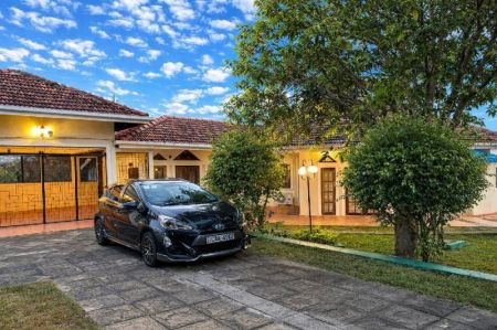Exterior - 35.5 Perch Land with House for Sale in Maharagama - land Value (DH124)