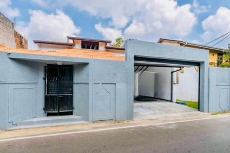Exterior - (PH570) House for sale in Nugegoda