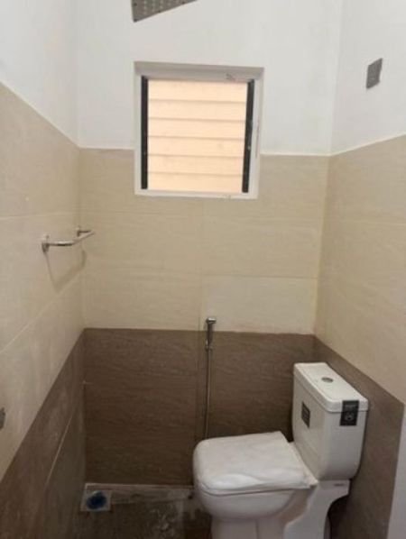 Bathroom - (PR1033) Two Storey House for Rent in Attidiya, Dehiwala