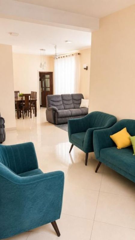 Living Room - (PAR1034) Unfurnished 3 Bedroom Apartment for Rent in Pitakotte