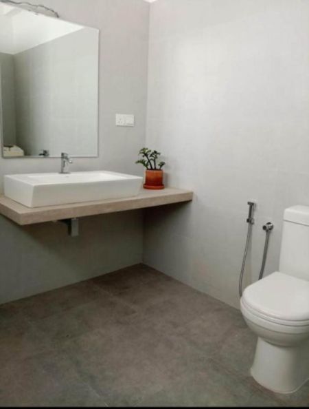 Bathroom - (NR807) Modern Two Storey House for Rent in Colombo 6