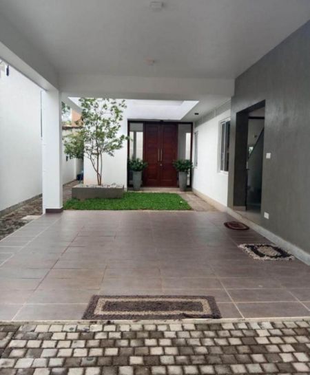 Exterior - (NR807) Modern Two Storey House for Rent in Colombo 6