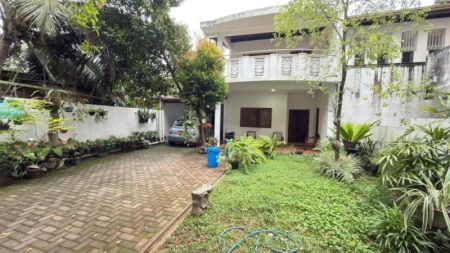 Exterior - (DH915) House with Commercial Shop Spaces for Sale in Pannipitiya