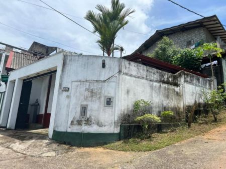 Exterior - (DH977) Furnished Single Storey House for Sale in Malabe