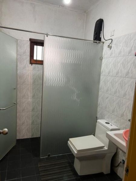 Bathroom - (DH977) Furnished Single Storey House for Sale in Malabe