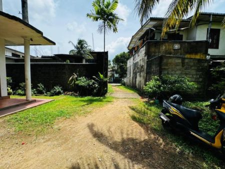 Exterior - (DH267) Land with under Construction House for Sale in Kottawa