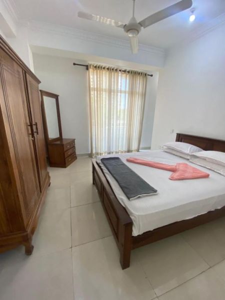 Bedroom - Colombo 05 3BHK Fully Furnished Apartment Available for Long-Term Rental. (CSMP201)