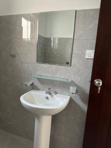 Bathroom - Apartment for Sale – Aspire Residence, Athurugiriya