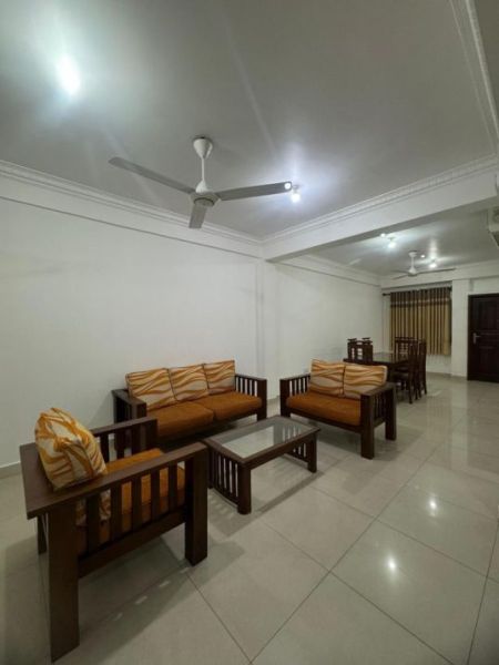Living Room - Colombo 05 3BHK Fully Furnished Apartment Available for Long-Term Rental. (CSMP10D)