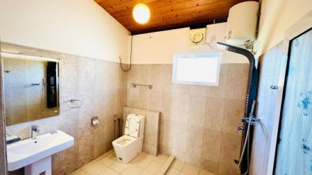 Bathroom - (SH1247) Three Storey luxury House for Sale in Kotte
