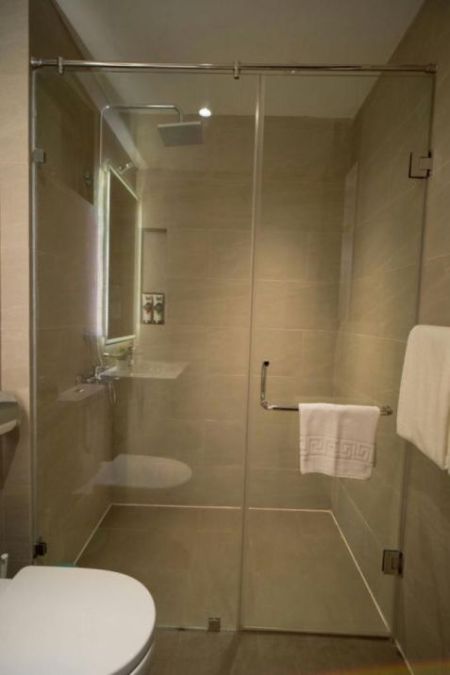 Bathroom - Tri-Zen - 01 Bedroom Furnished Apartment for Rent in Colombo 02 (A6451)