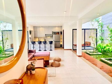 Living Room - Pannipitiya 4 BR Architecture House For Sale in Thalawathugoda 