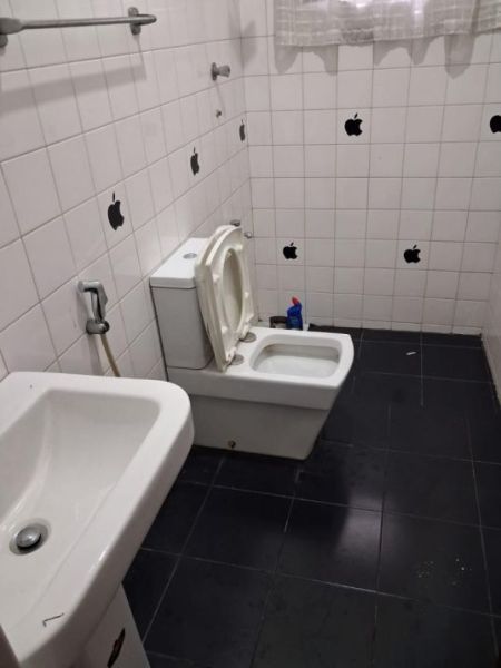 Bathroom - House with Business Premises for Sale – Pitakotte–Thalawathugoda Road
