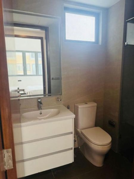 Bathroom -  Tri-Zen - 02 Bedroom Furnished Apartment for Rent in Colombo 02 (A4988)