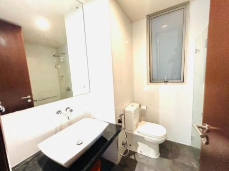 Bathroom - Fully Furnished 3 BR Apartment for rent in Colombo 3 