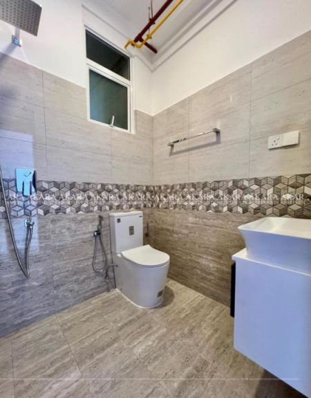 Bathroom - Orchard Grand Residencies Unfurnished Apartment For Sale - A48132