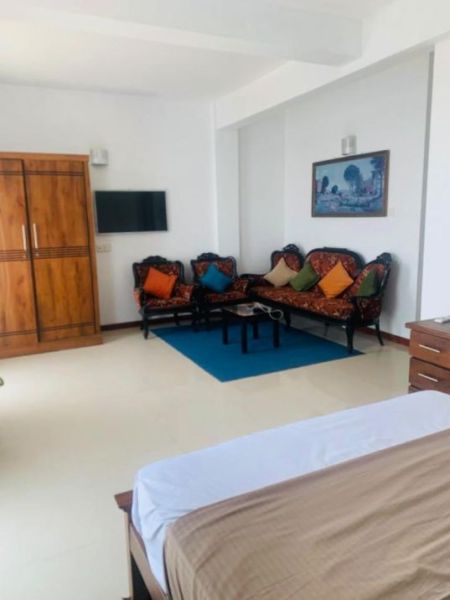 Living Room - Fully Furnished 3 BR Penthouse Apartment for rent in Colombo 6 