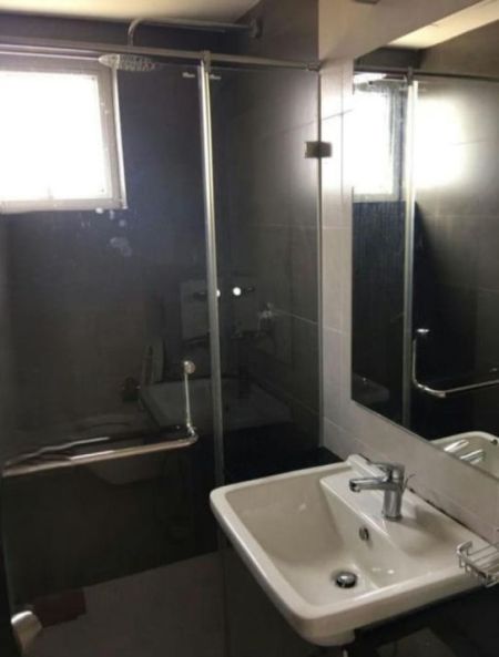 Bathroom - Treasure Trove - 02 Bedroom Unfurnished Apartment for Sale in Colombo 08 (A6079)