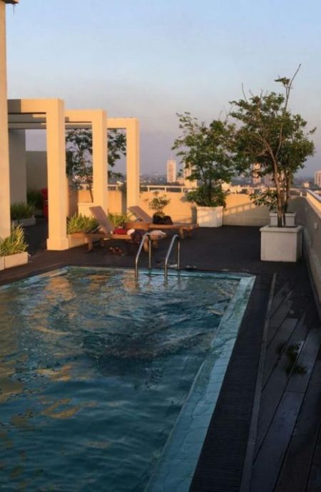 Exterior - Treasure Trove - 02 Bedroom Unfurnished Apartment for Sale in Colombo 08 (A6079)
